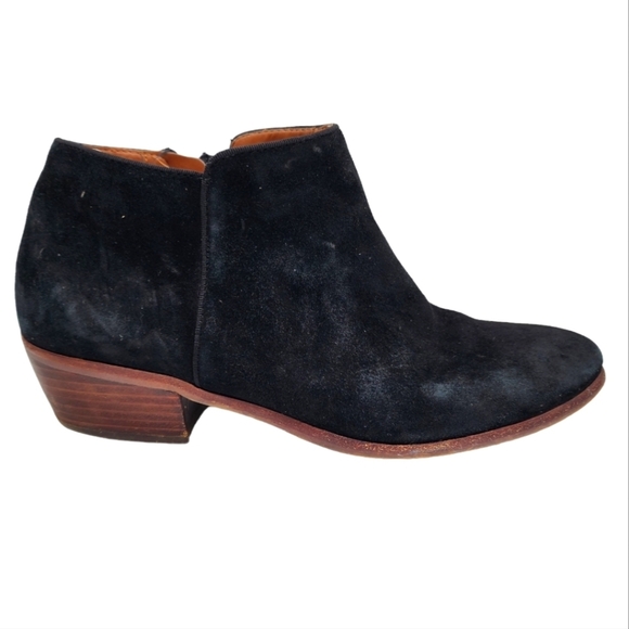 Sam Edelman Suede Ankle Booties Size 9 Black 1.5" inch Heel - Picture 1 of 7